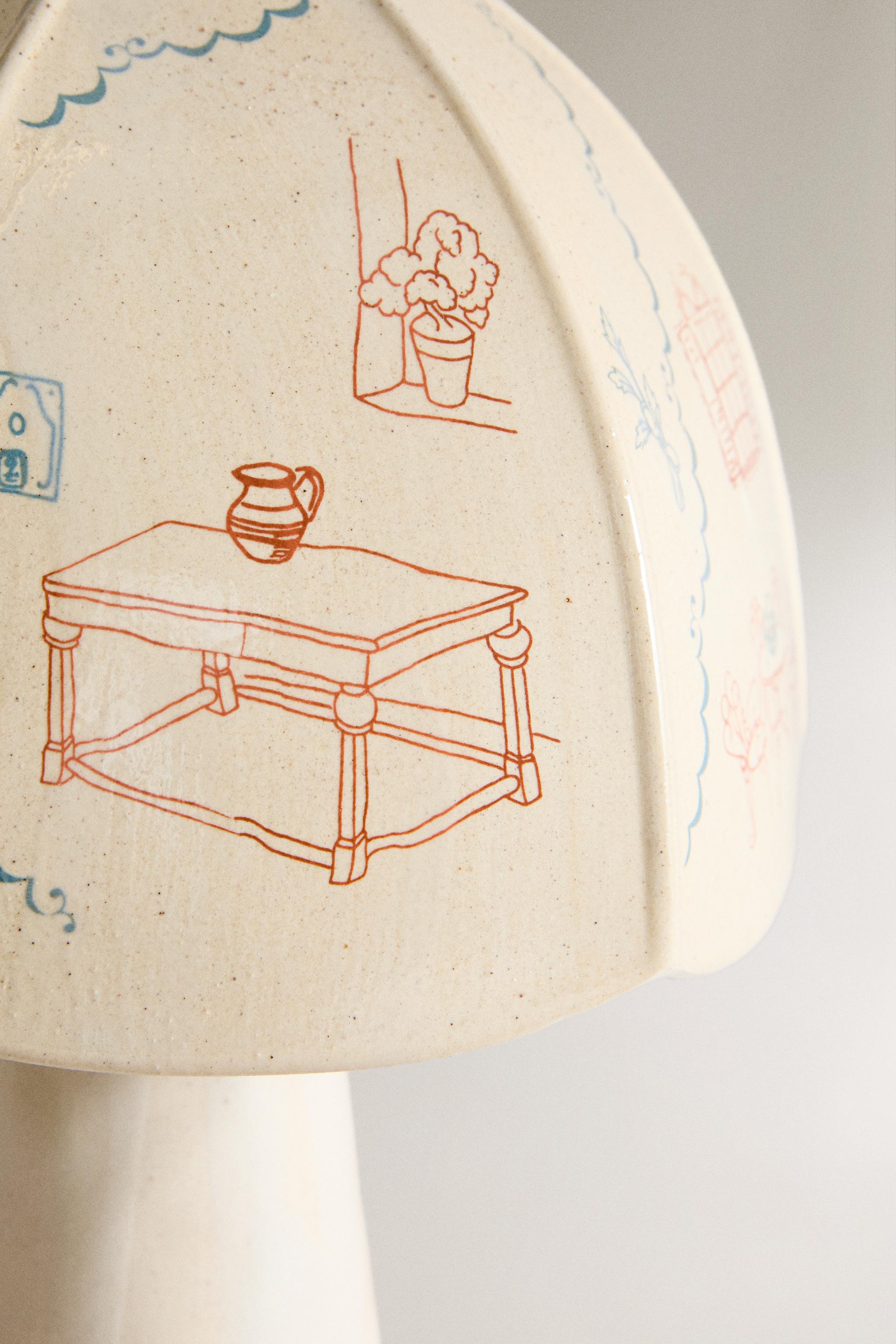 CERAMIC TABLE LAMP WITH PAINTED MOTIFS